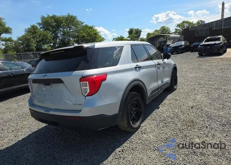 2021 Ford Explorer Police Interceptor from USA, damaged, VIN 1FM5K8AW1MNA16164